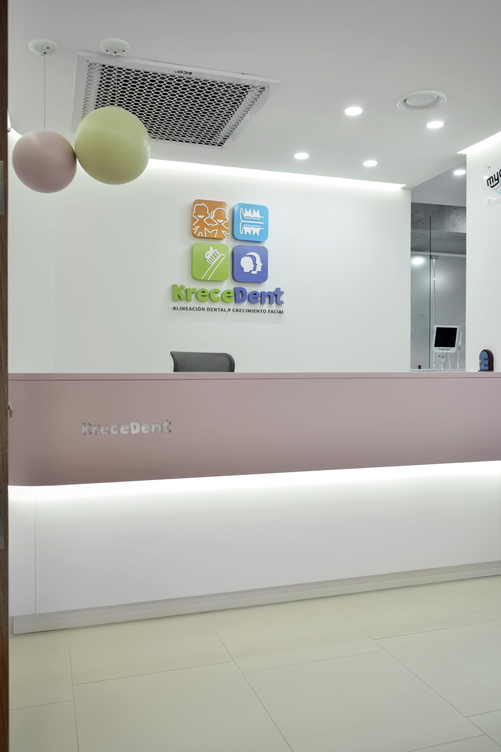 Diseño de clínicas odontológicas en Guatemala proyecto Krecedent Estudio ed