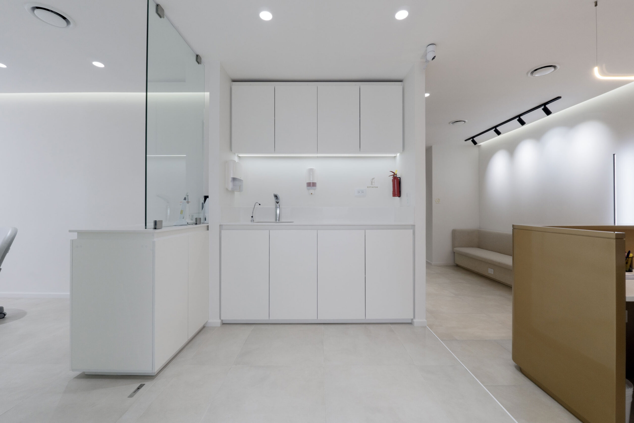 Arquitectura médica en Guatemala clínica Renascita Renovati por Estudio ed