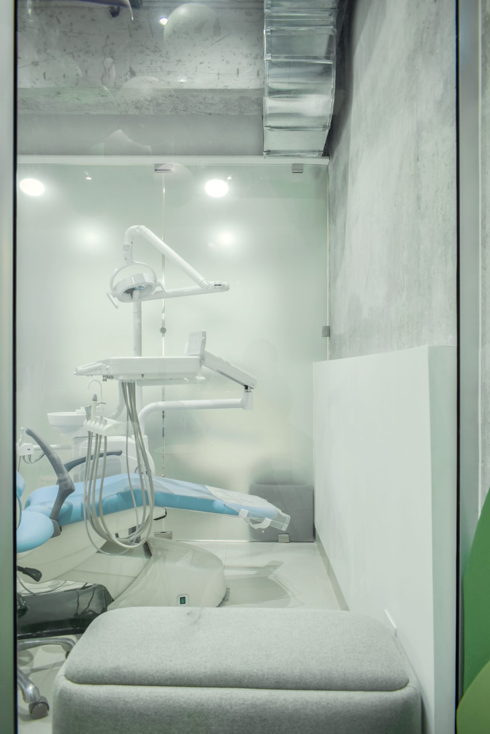 Diseño de clínicas odontológicas en Guatemala proyecto Krecedent Estudio ed