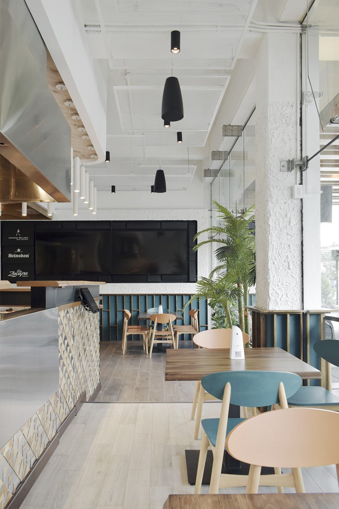 Diseño de interiores para restaurantes en Guatemala Proyecto Deck-502 Estudio ed