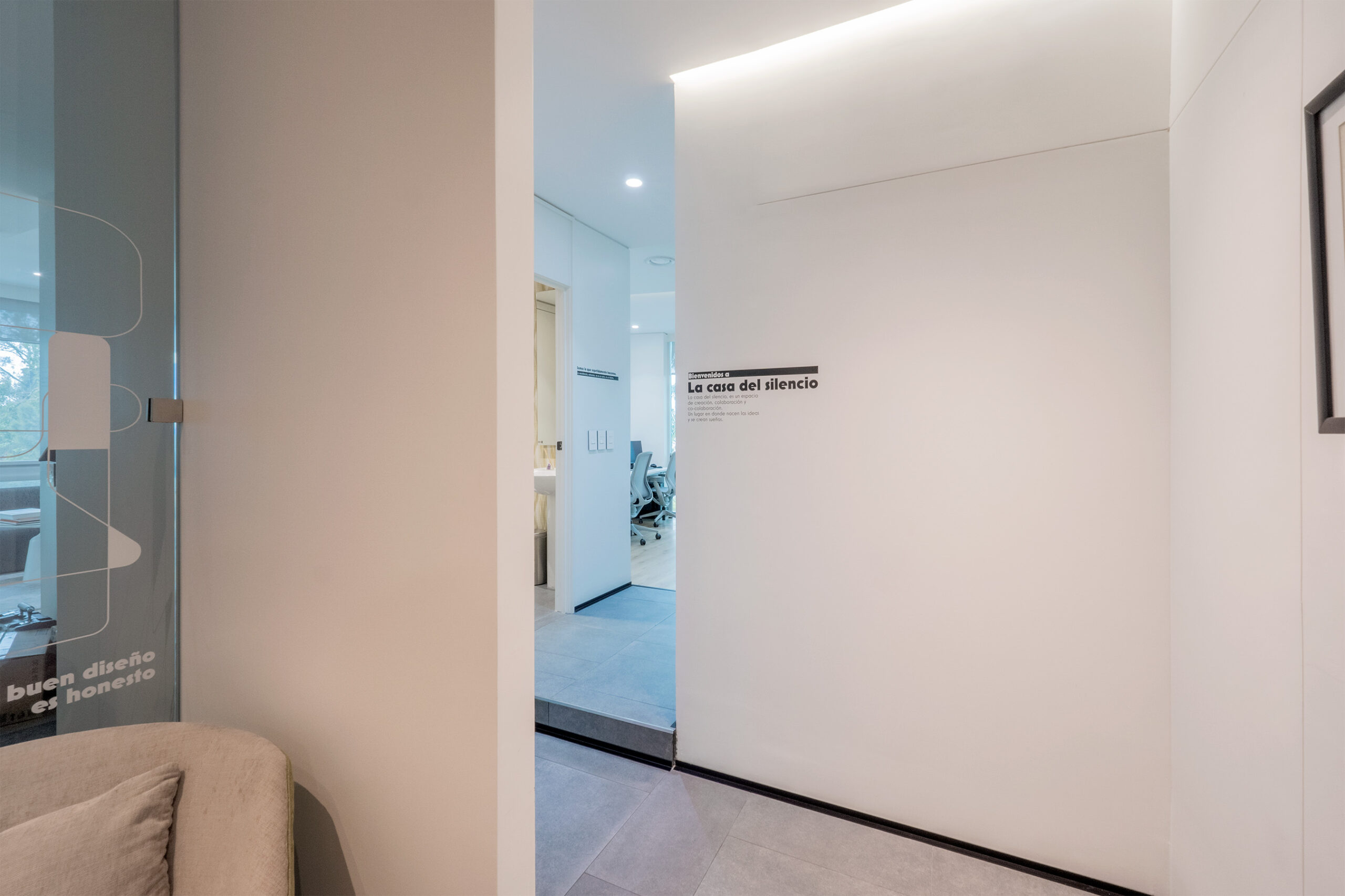 Proyecto de ampliación Estudio ed la máxima expresión del diseño corporativo