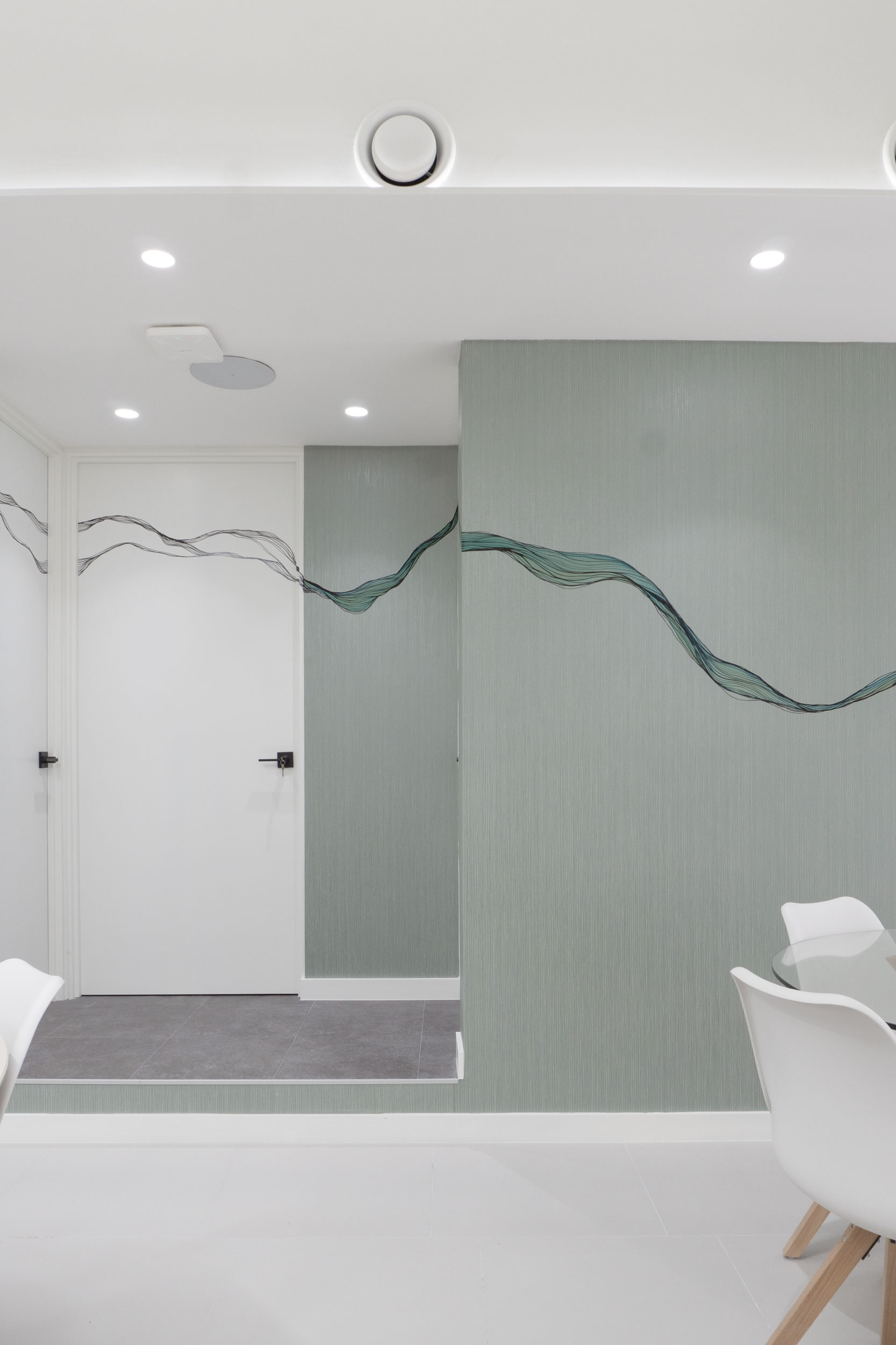 Diseño de ambientes de trabajo flexibles para médicos y empresarios en Guatemala